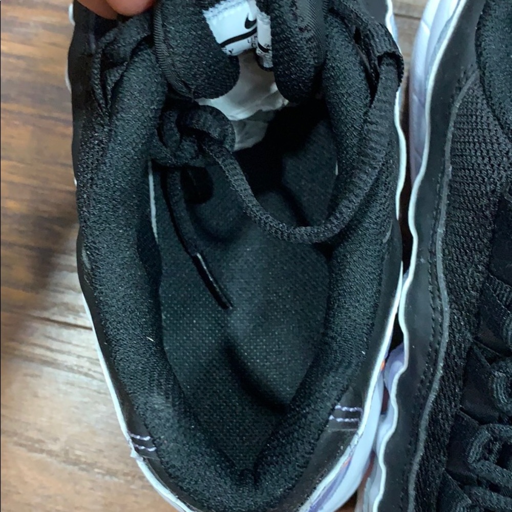 NIKE AIR MAX ‘95 LE (GS) black/total orange - Picture 14 of 16